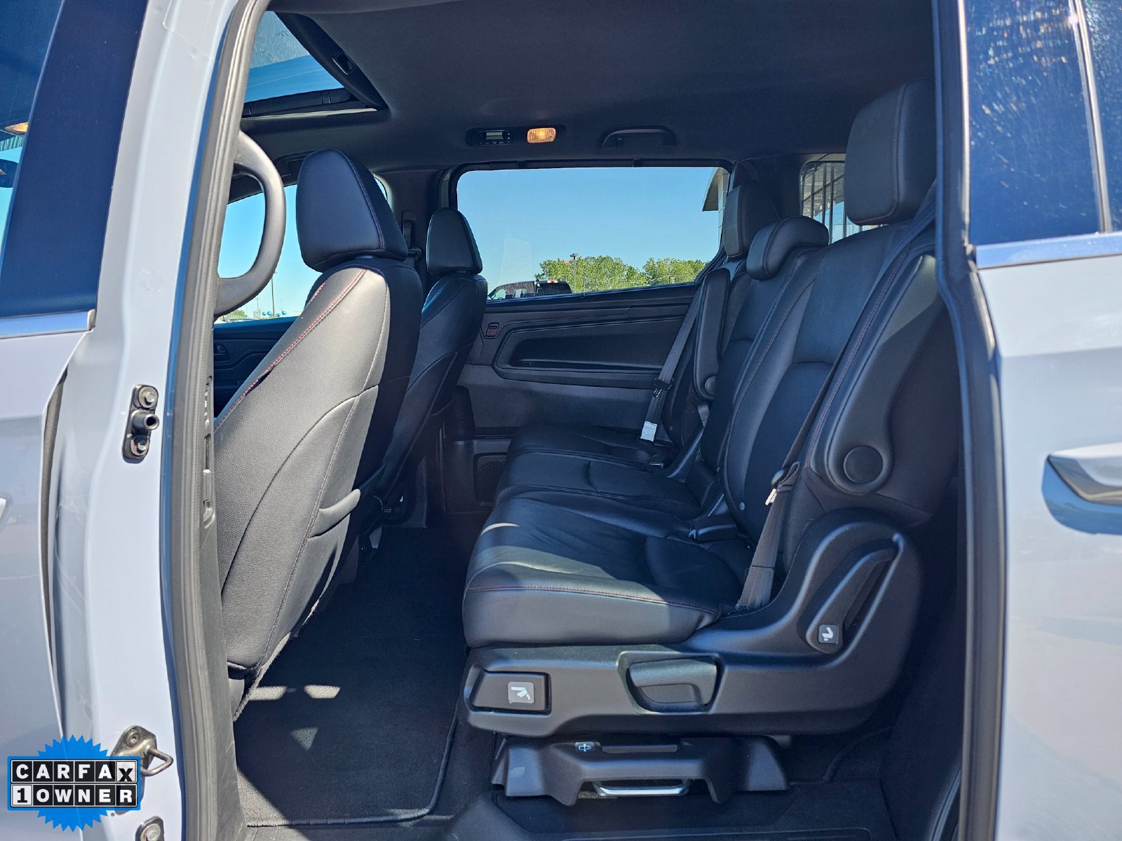 Used 2025 Honda Odyssey Sport-L image 31