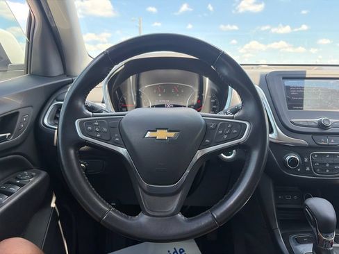 Used 2022 Chevrolet Equinox LT AWD/4WD image 20