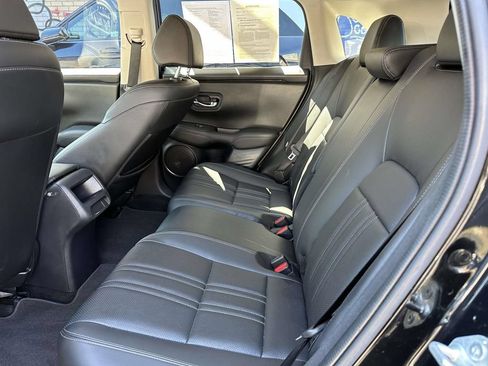 Used 2024 Honda HR-V EX-L image 13