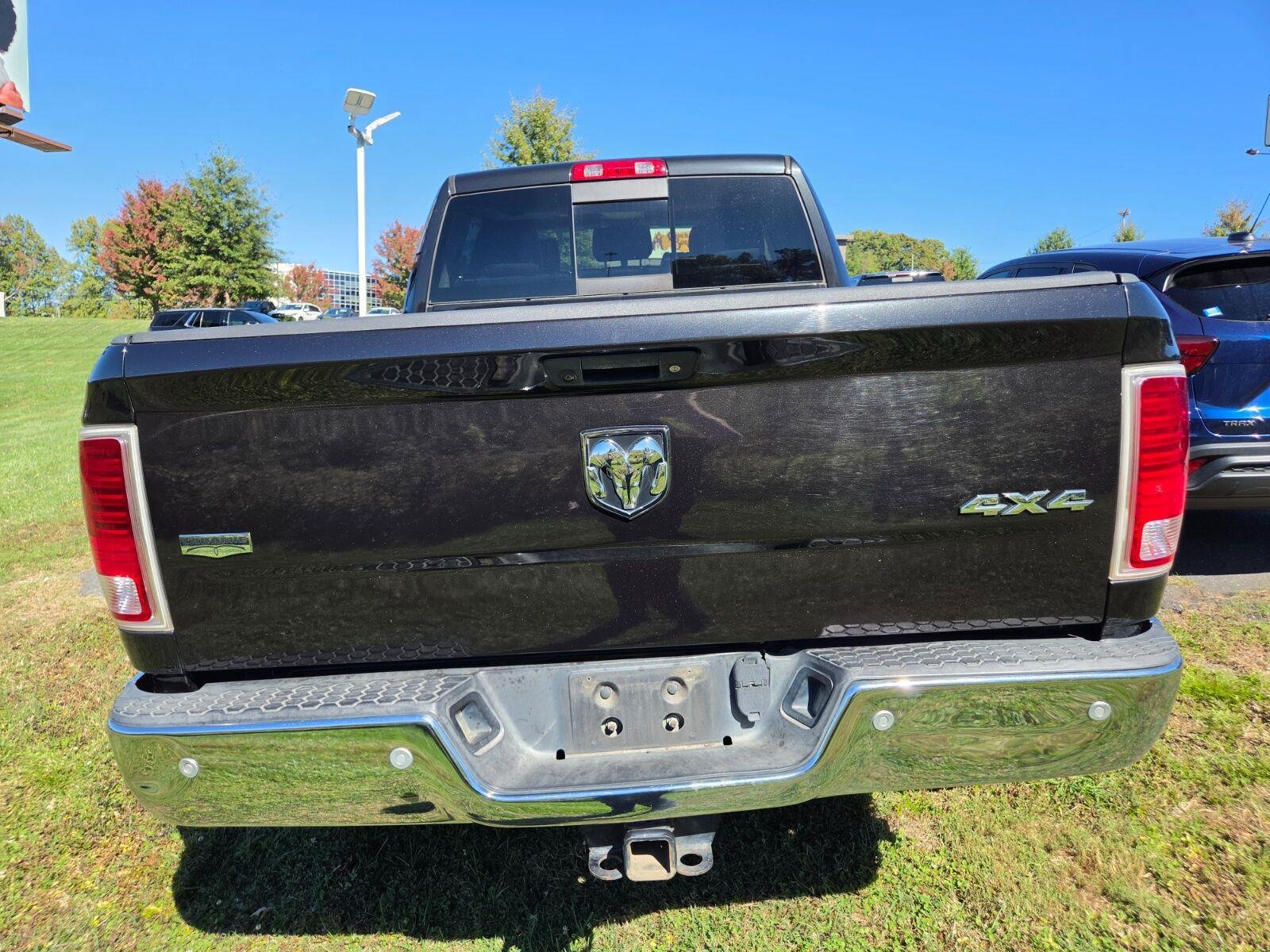 Used 2017 RAM 2500 Laramie AWD/4WD image 7
