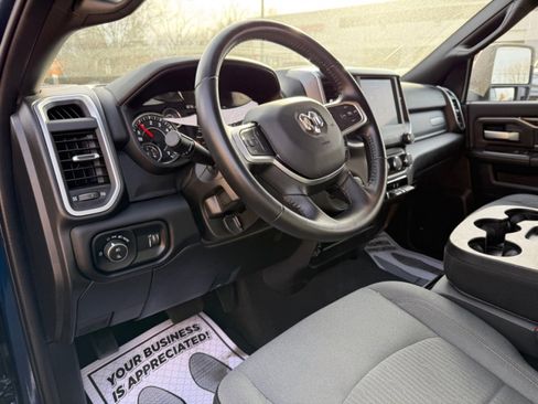 Used 2024 RAM 2500 Big Horn w/ Bed Utility Group image 13