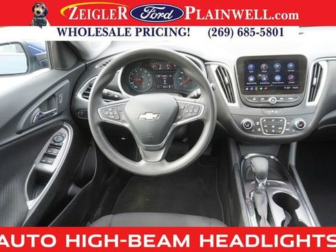 Used 2023 Chevrolet Malibu LT image 12