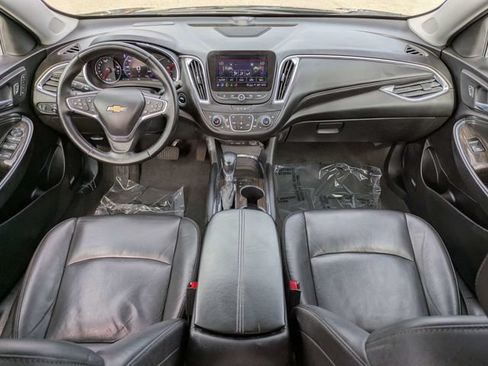 Used 2024 Chevrolet Malibu LT FWD image 14