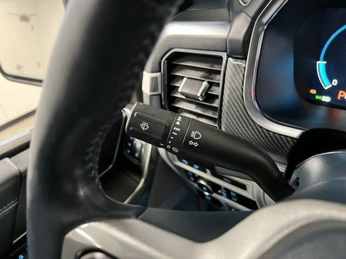 Used 2023 Ford F150 Limited image 28