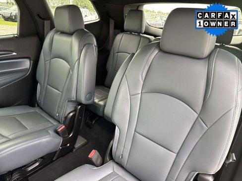 Used 2024 Buick Enclave Premium image 14