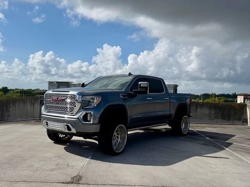 Used 2021 GMC Sierra 1500 Denali w/ Denali Ultimate Package AWD/4WD image 4