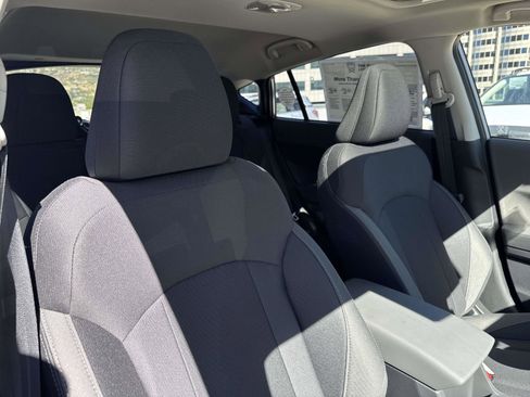 New 2025 Subaru Crosstrek 2.0i Premium image 29