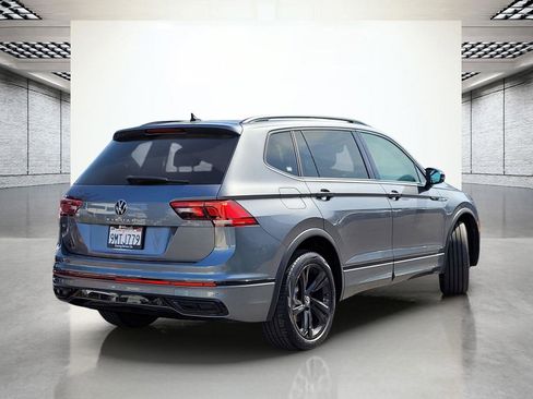 Certified 2023 Volkswagen Tiguan SE R-Line FWD image 7