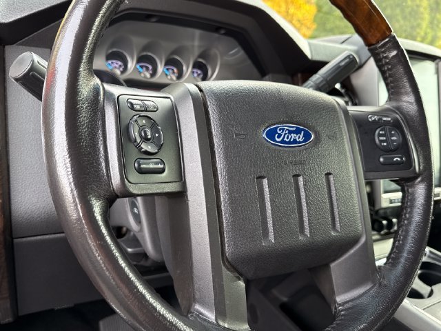 Used 2016 Ford F350 Platinum w/ Platinum Package AWD/4WD image 15