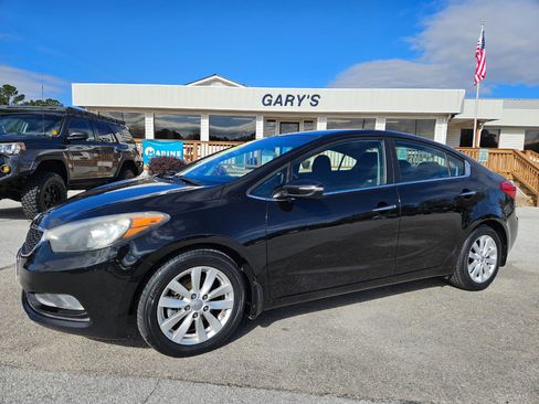 Used 2015 Kia Forte EX image 2