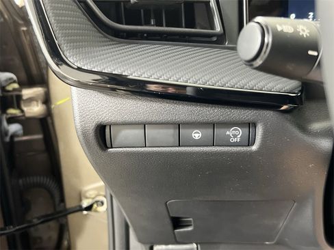 New 2026 Nissan Kicks SR image 19