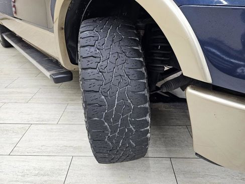 Used 2014 Ford F150 Lariat w/ Equipment Group 502A Luxury RWD image 41