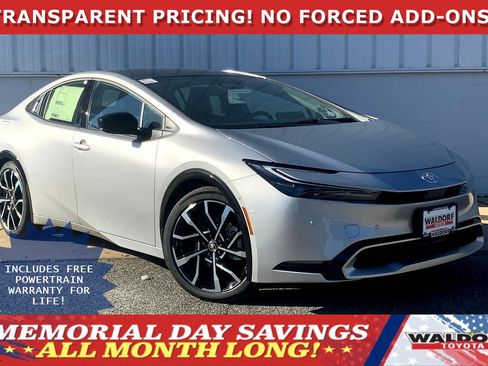 New 2026 Toyota Prius Plug-In Hybrid FWD image 1