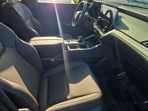 Used 2026 Lexus TX 350 AWD w/ Technology Package image 20