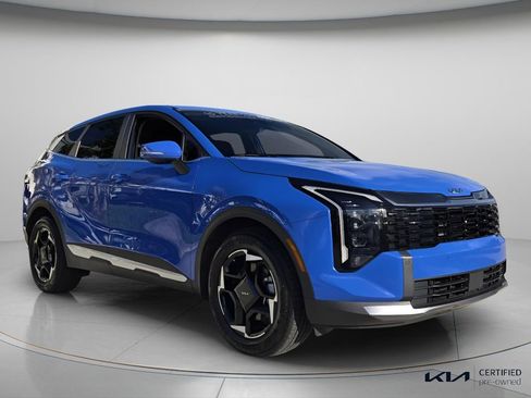 Certified 2026 Kia Sportage EX image 9