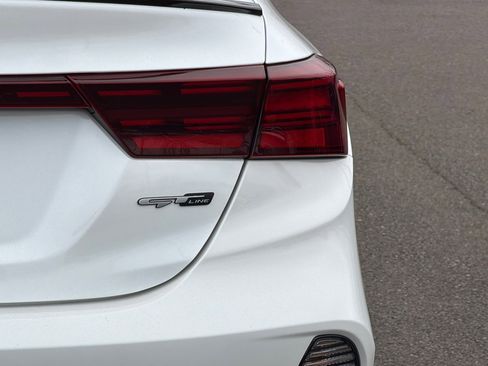 Used 2024 Kia Forte GT-Line w/ GT-Line Premium Package image 27