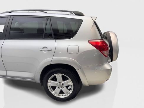 Used 2008 Toyota RAV4 Sport FWD image 19