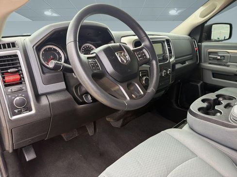 Used 2019 RAM 1500 Classic SLT RWD image 4