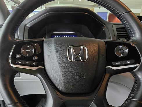 Used 2018 Honda Odyssey EX-L image 21