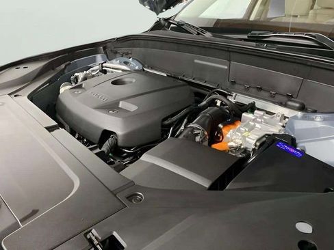 Used 2023 Volvo XC90 T8 Plus w/ Protection Package Premier AWD/4WD image 90