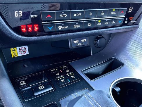Certified 2022 Lexus RX 350 F Sport w/ Accessory Package AWD/4WD image 33