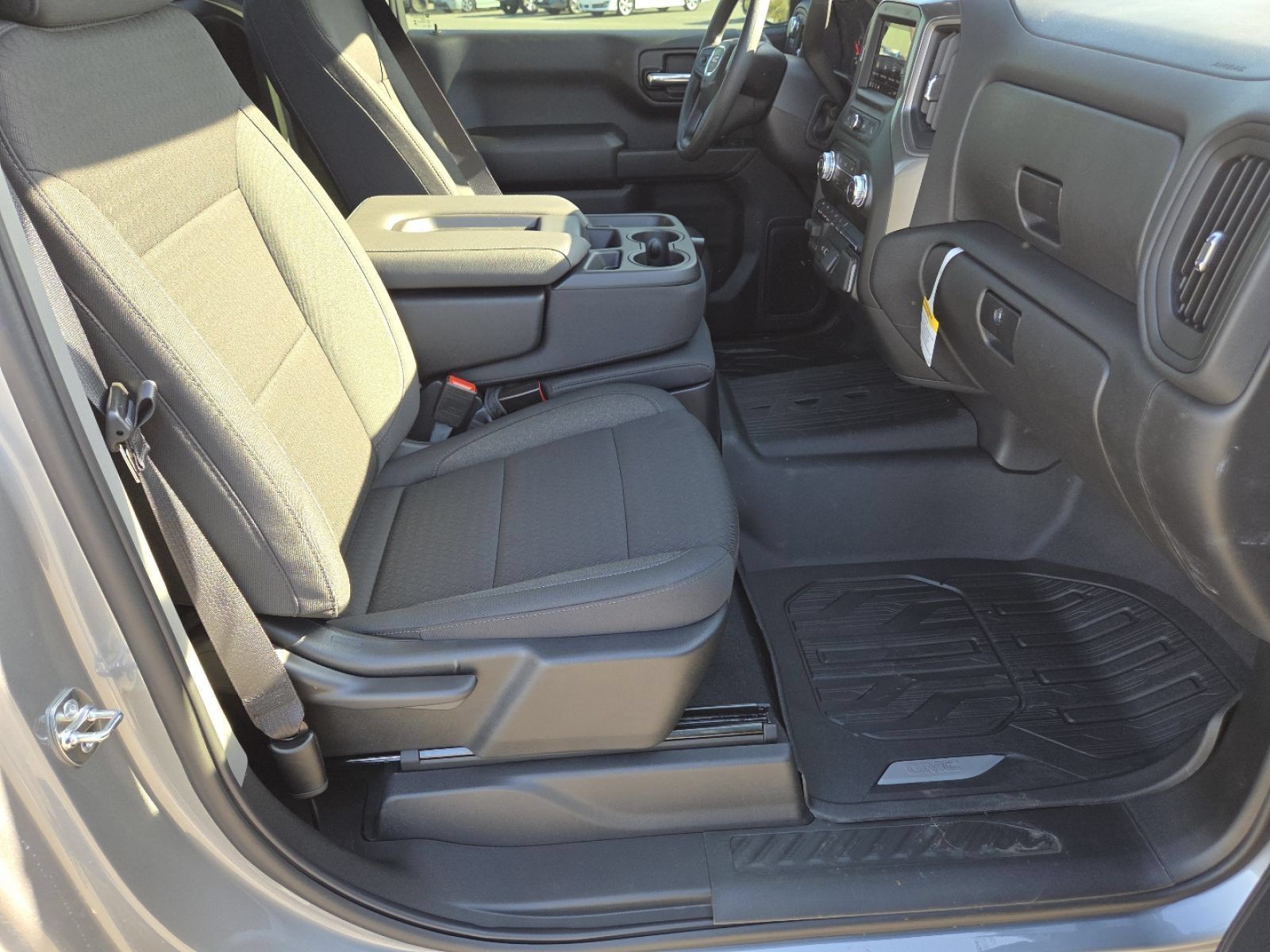 New 2026 GMC Sierra 1500 Pro w/ Pro Value Package AWD/4WD image 22