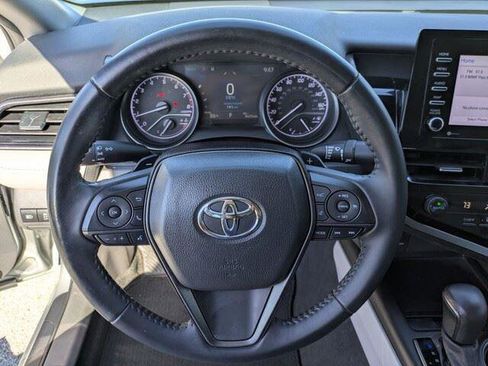 Used 2021 Toyota Camry SE w/ Convenience Package image 20