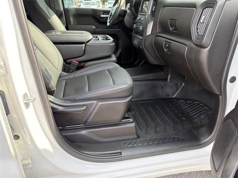 Certified 2025 Chevrolet Silverado 1500 W/T w/ WT Value Package image 13