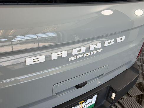 Used 2022 Ford Bronco Sport Outer Banks w/ Tech Package AWD/4WD image 16