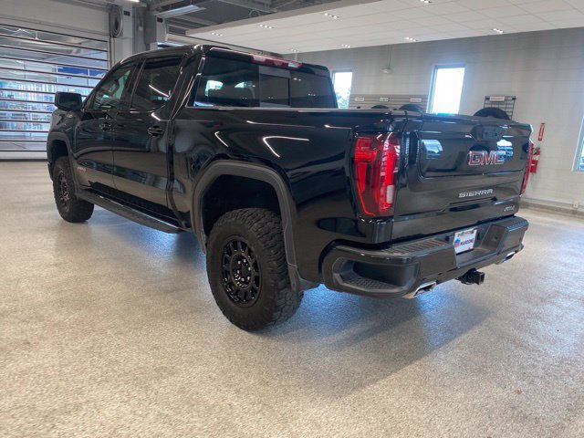 Used 2024 GMC Sierra 1500 AT4 w/ Technology Package AWD/4WD image 9
