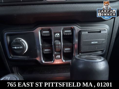 Used 2024 Jeep Wrangler Sahara 4xe w/ Technology Group image 27