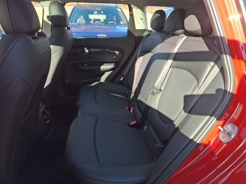 Used 2019 MINI Cooper Clubman S image 8