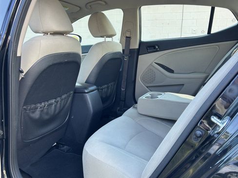 Used 2014 Kia Optima LX FWD image 13