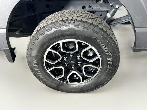 Used 2023 Ford F150 XLT w/ Equipment Group 302A High image 11