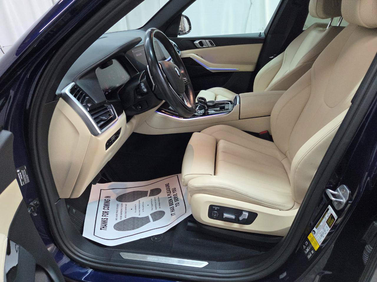 Used 2020 BMW X5 xDrive40i w/ Executive Package AWD/4WD image 16