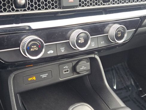 Used 2023 Honda Civic Sport image 23