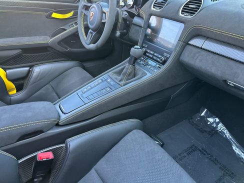 Certified 2025 Porsche 718 Boxster Spyder RS w/ Weissach Package image 13