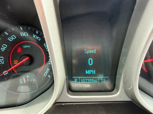 Used 2015 Chevrolet Camaro LS RWD image 11