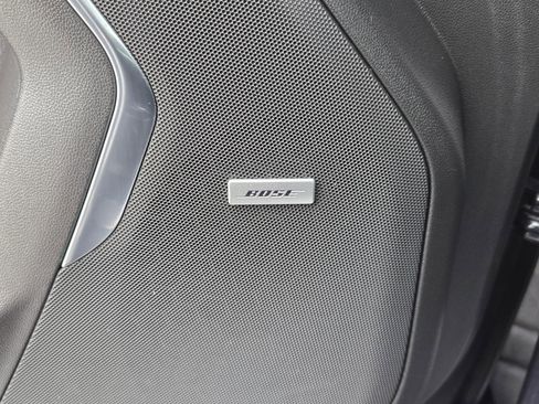 Used 2023 Chevrolet Suburban Premier image 24