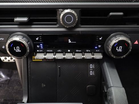Used 2025 Toyota 4Runner TRD Pro AWD/4WD image 12