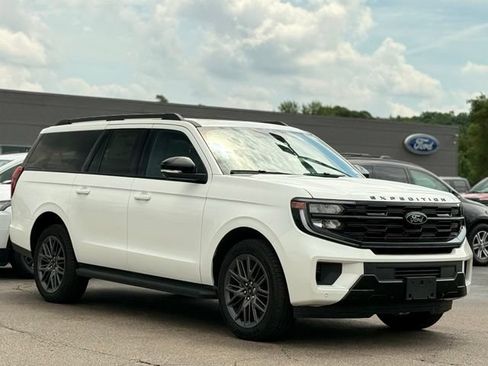 New 2026 Ford Expedition Max Platinum w/ Stealth Appearance Package AWD/4WD image 46