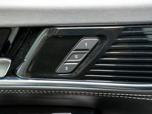 Used 2024 Jeep Wagoneer Series II image 14