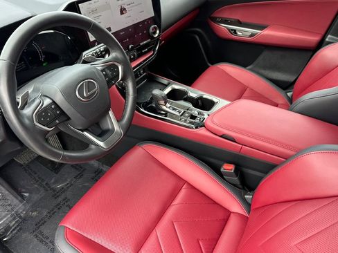 Used 2025 Lexus NX 350h AWD w/ Cold Area Package image 10