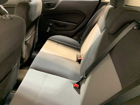 Used 2016 Ford Fiesta S image 5
