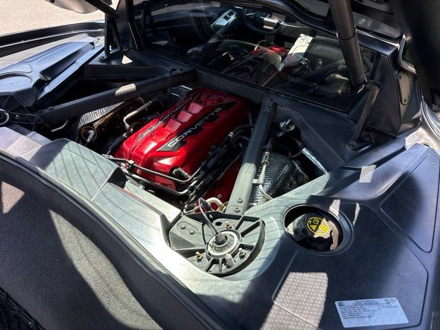 Used 2021 Chevrolet Corvette Stingray Coupe w/ Z51 Performance Package RWD image 20
