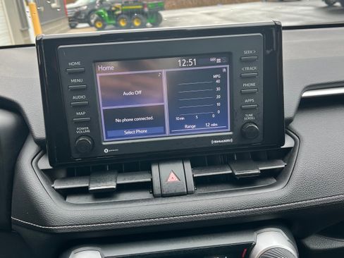 Certified 2023 Toyota Sienna XLE w/ XLE Plus Package image 8