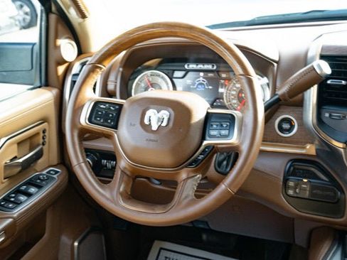 Used 2022 RAM 2500 Limited image 33