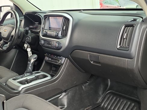 Used 2022 Chevrolet Colorado LT w/ Fleet Safety Package RWD image 24