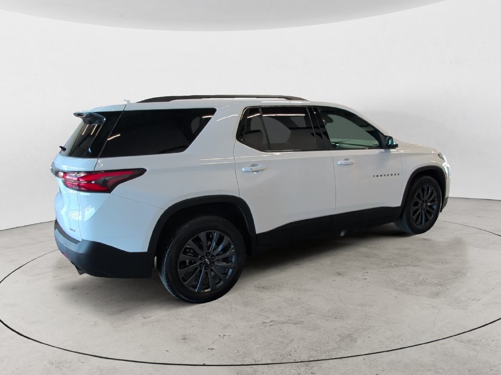 Certified 2023 Chevrolet Traverse RS w/ LPO, Floor Liner Package AWD/4WD image 5
