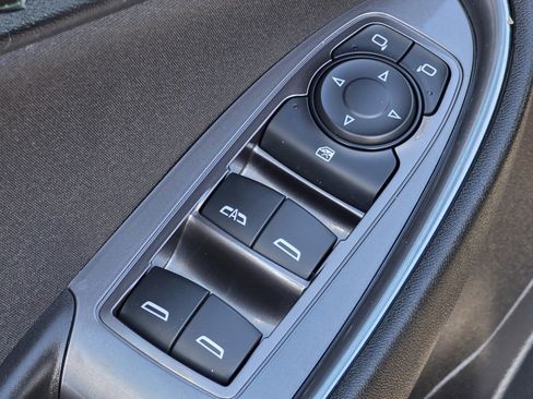 Used 2021 Chevrolet Malibu LT image 22